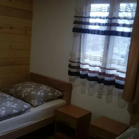 Seosko Domacinstvo Mljecanica Lodge Bosanska Dubica